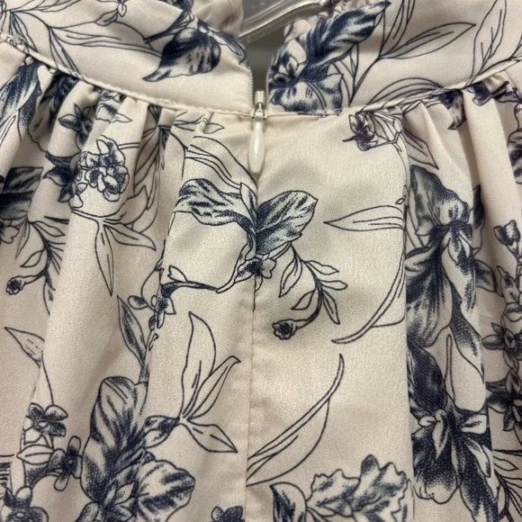 Dainty Jewells White and Blue Floral Dress - Picture 8 of 12